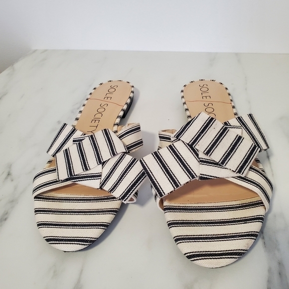 Sole society Slide Slip On Striped Matty Sandals with bow - Picture 8 of 8